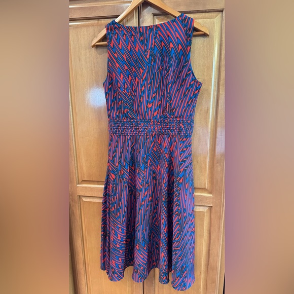 Banana Republic dress, size 6, blue and red. - Picture 2 of 5